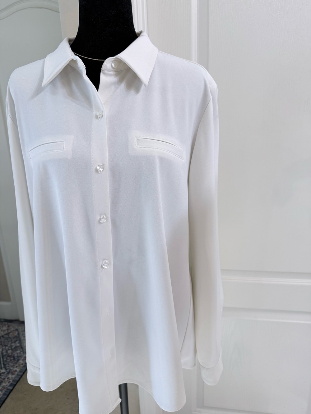 Alex Marie Piper Lightweight Crepe de Chine Point Collar Long Sleeve Top L